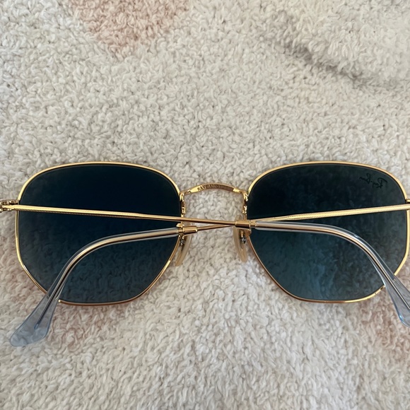 Raybans | Hexagonal - Picture 2 of 3